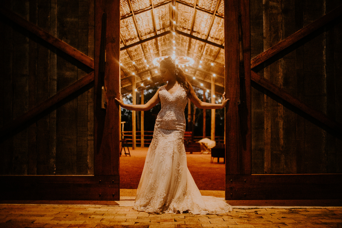 Elite Barn Weddings