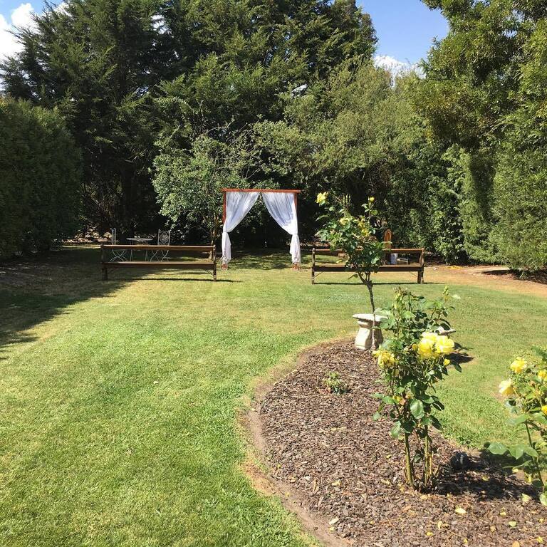 Lawson Lodge Country Estate