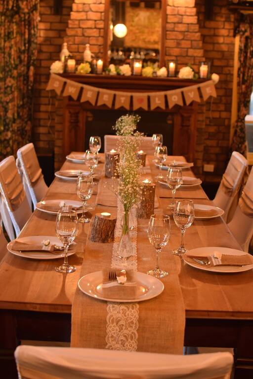 Fox and Hounds Country Inn