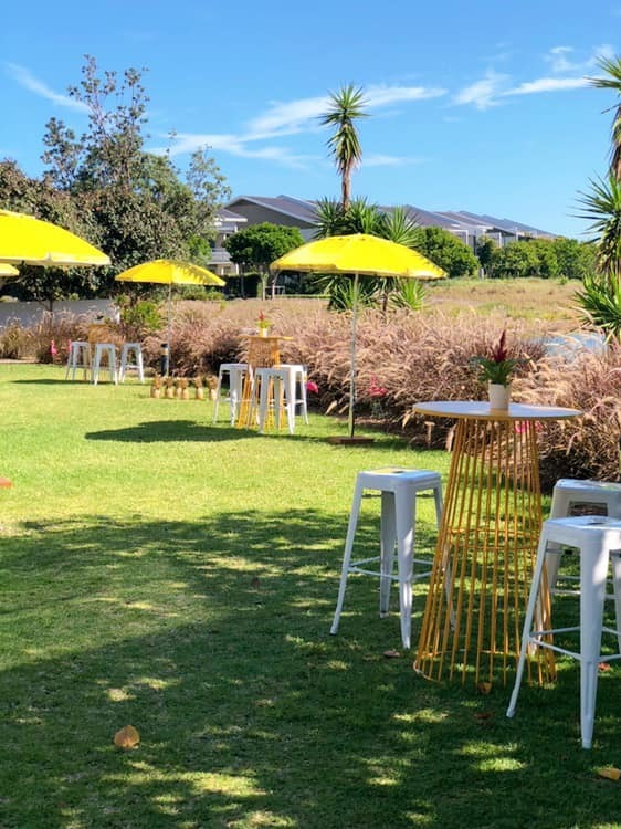 Pullman Magenta Shores