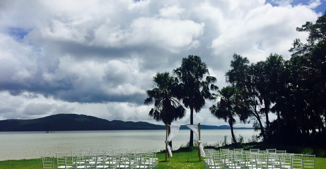 Sundowner Tiona Weddings