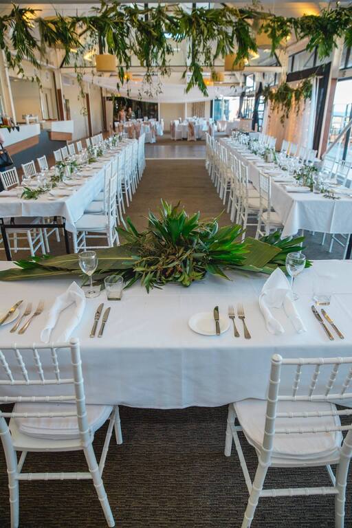 Caves Coastal Bar and Bungalows